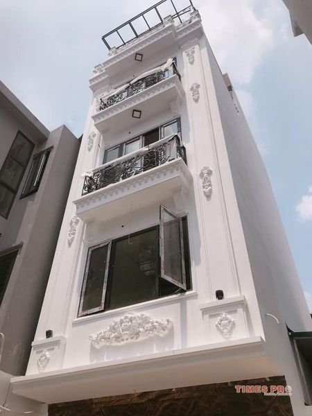 Bán nhà mới xây 5 tầng tại Phúc Đồng