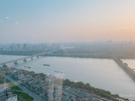 Bán penthouse Mipec view cầu Long Biên