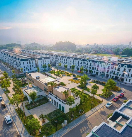 Chính chủ cần bán căn dự án Crown Villas Thái Nguyên giá 6,7 tỷ